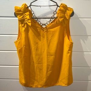 Puff shoulder blouse